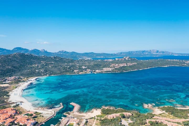 Visite de la ville d'Olbia avec vue sur le centre historique et la côte