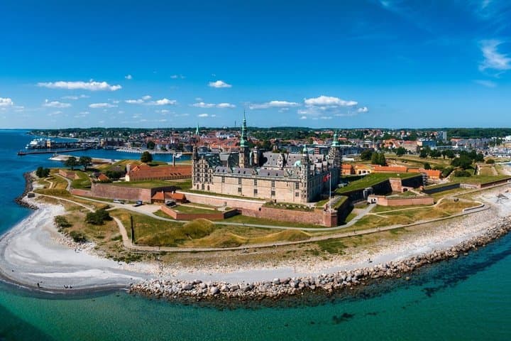 Tour privado por los castillos del norte de Zelanda Kronborg y Frederiksborg imagen 3