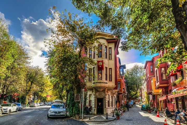 Traversez le Bosphore et explorez la partie asiatique d'Istanbul comme un local image 3