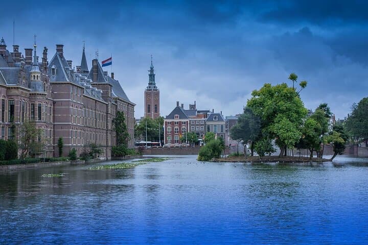Excursión cultural privada de un día a La Haya y Delft desde Ámsterdam imagen 6
