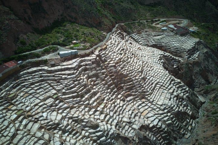 Tour en Transporte Privado Región Chinchero Cusco imagen 3