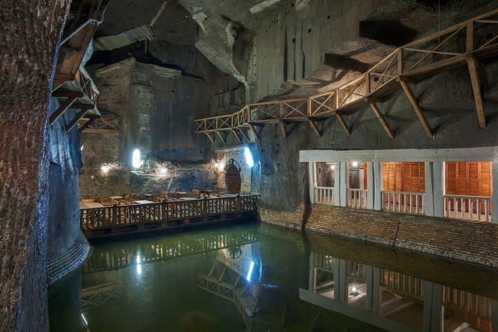 Excursión privada de medio día a la mina de sal de Wieliczka desde Cracovia imagen 5