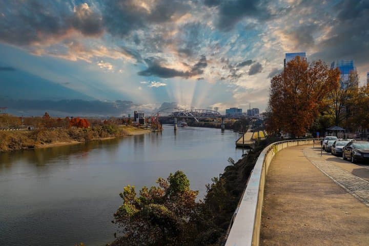 Visita turística privada de lujo a Nashville de noche imagen 4