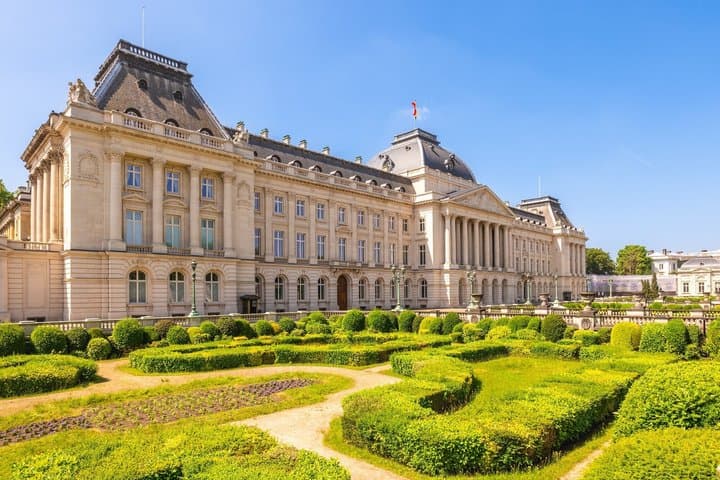 Private sightseeing tour in Brussels image 2
