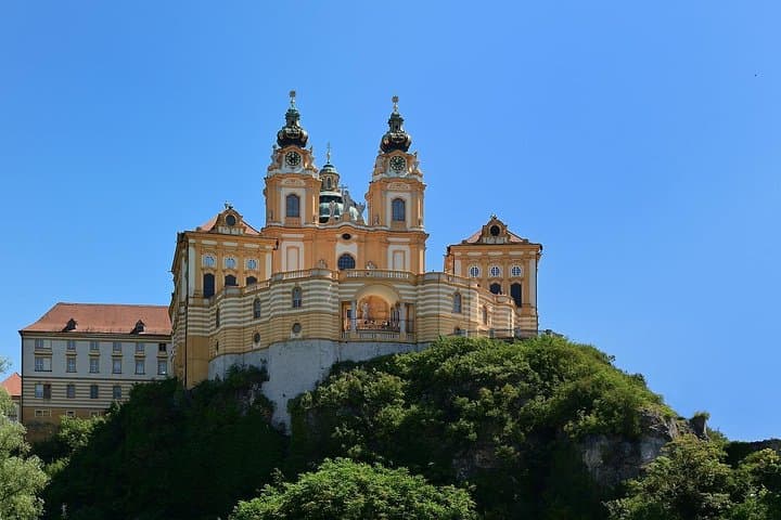 Private Wachau Valley and Danube River Tour from Vienna image 4