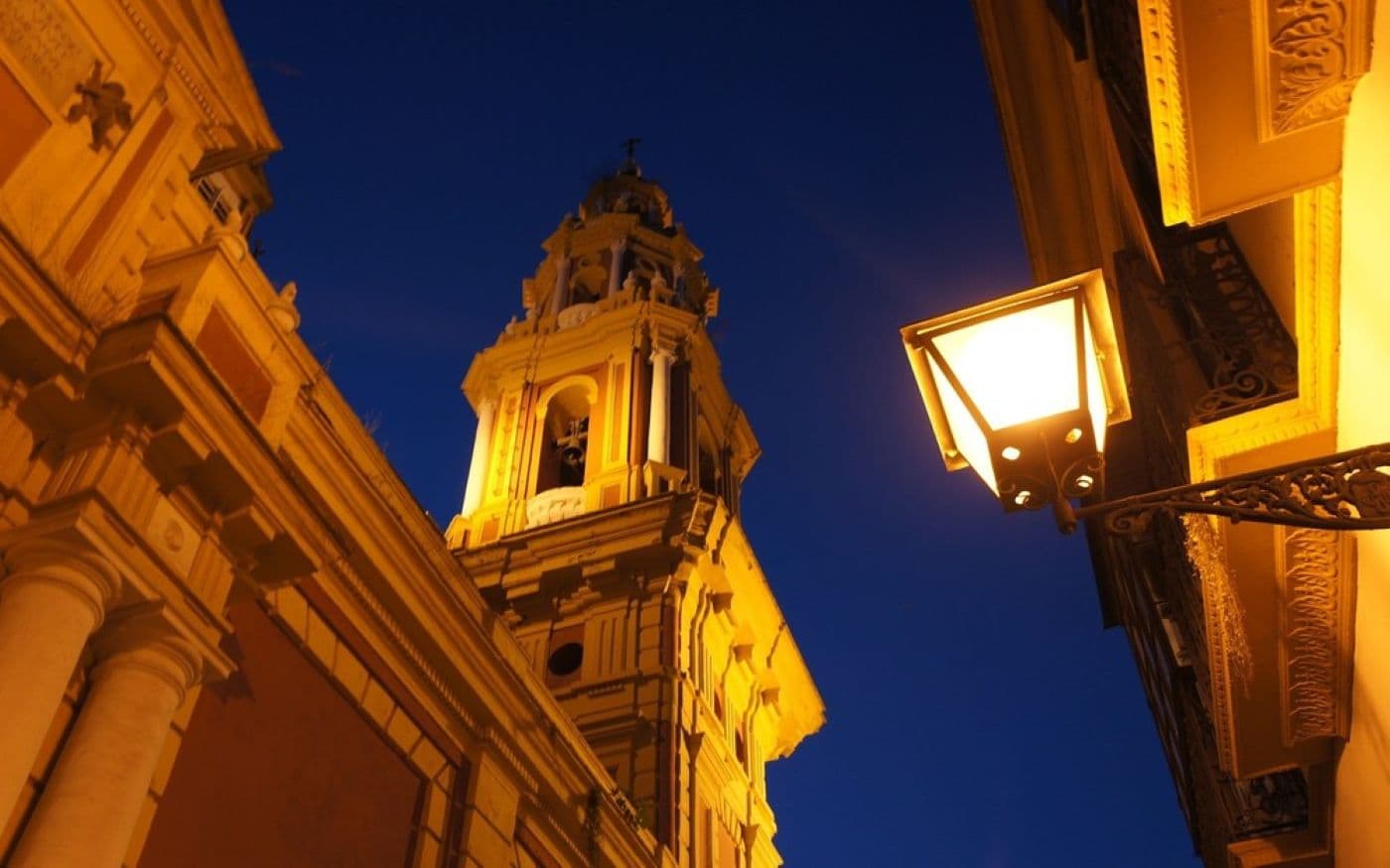 Seville at night image 3