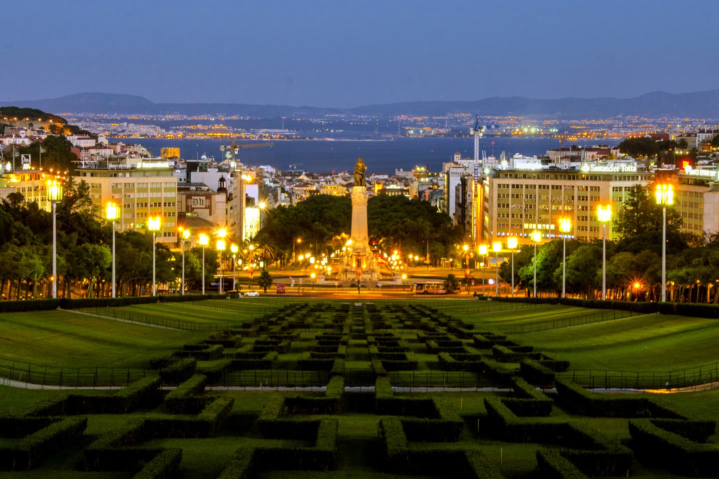 Tour Lisboa de noche imagen 4