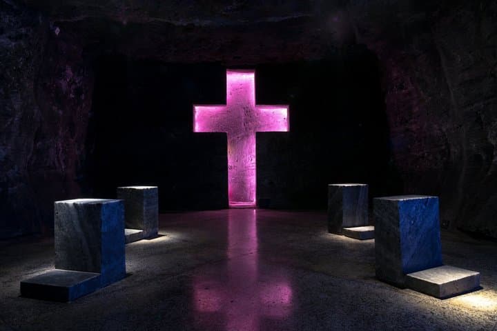 Excursion privée d'une journée de Bogotá à la cathédrale de sel de Zipaquirá image 2