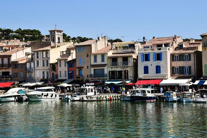 Tour privado combinado de Aix en-Provence y Cassis imagen 6