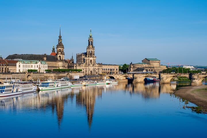 Découvrez les monuments baroques et l'histoire de Prague et de Dresde image 4