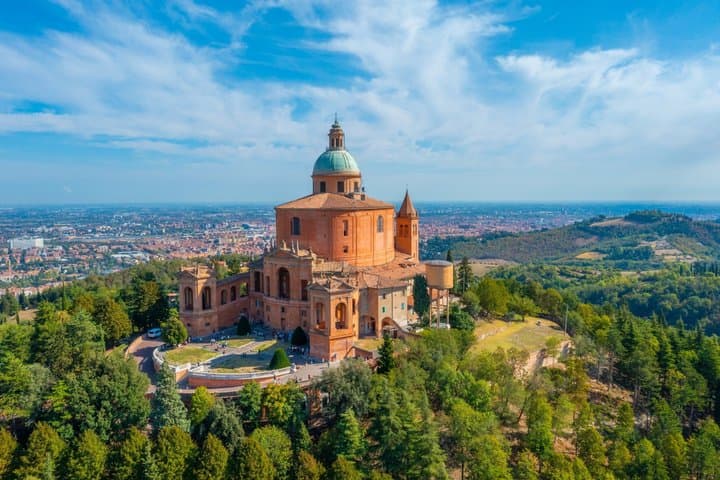 Bologna Private City Highlights Sightseeing Tour