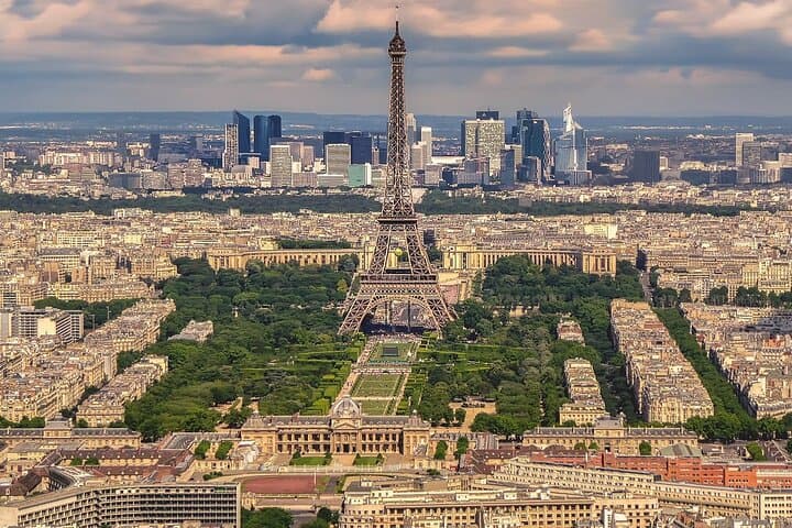 Excursion privée d'une journée de Paris vers la Champagne et la région de Reims image 2