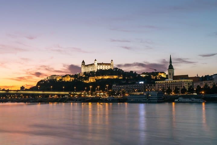 Excursion privée d'une journée à Bratislava depuis Vienne image 5