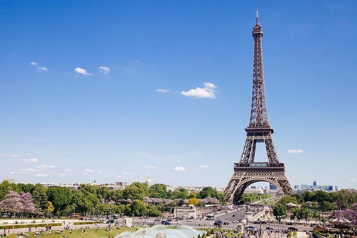 Tour de escala en el aeropuerto de París imagen 4
