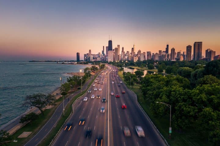 Private Chicago Lakefront Skyline and Sunset Photo Tour image 3