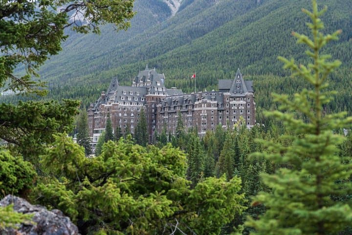 Private Tour to Banff National Park Lakes, Mountains and Panoramic Views image 2