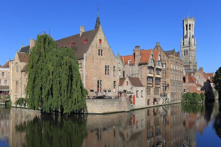 Visite privée des monuments de Bruges et des trésors cachés de Bruxelles image 2