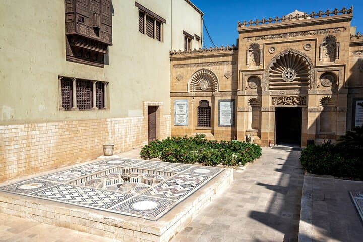 Private Half-Day and Full-Day Tour of Cairo image 4