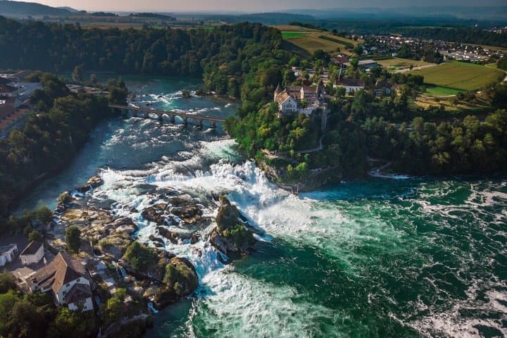 Excursión privada de un día a las cataratas del Rin en Zúrich