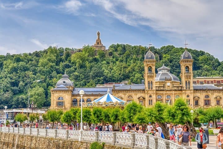 Excursión privada de un día a San Sebastián y la costa vasca desde Bilbao imagen 4