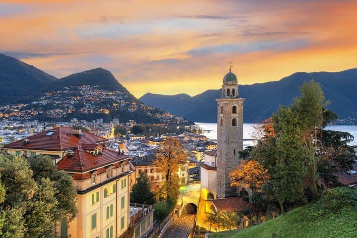 Excursion privée d'une journée en Suisse depuis Milan