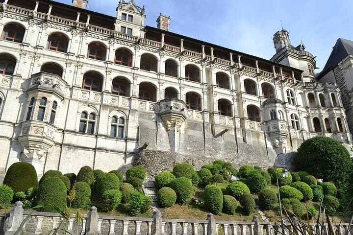 Excursión privada de un día desde París al Valle del Loira imagen 2