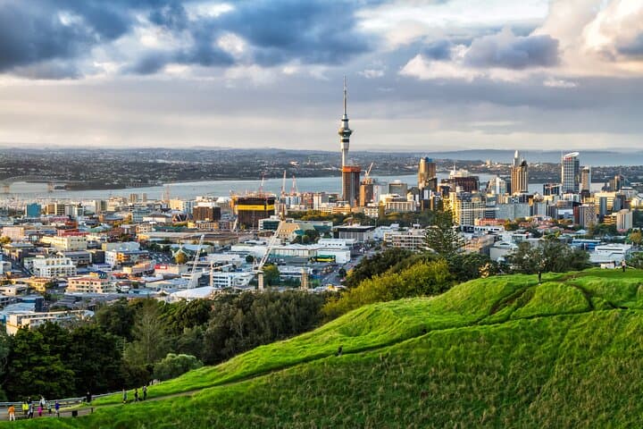 Auckland essentials: city views, volcanoes and waterfront charm image 1