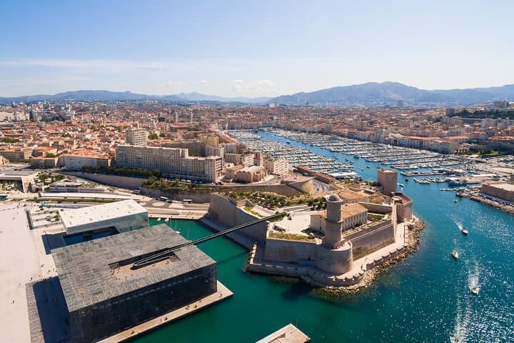 Points forts de la ville de Marseille : visite privée d'une demi-journée et points de vue image 5