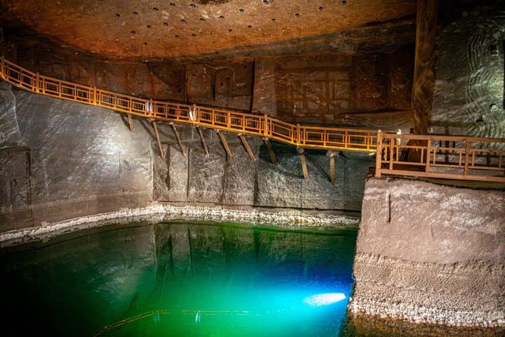Visite privée d'une demi-journée à la mine de sel de Wieliczka depuis Cracovie