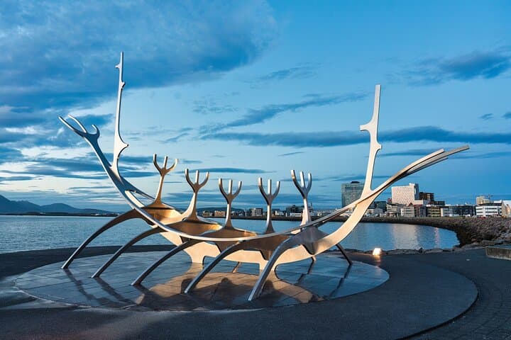 Experience the spirit of Reykjavík on a private tour image 4