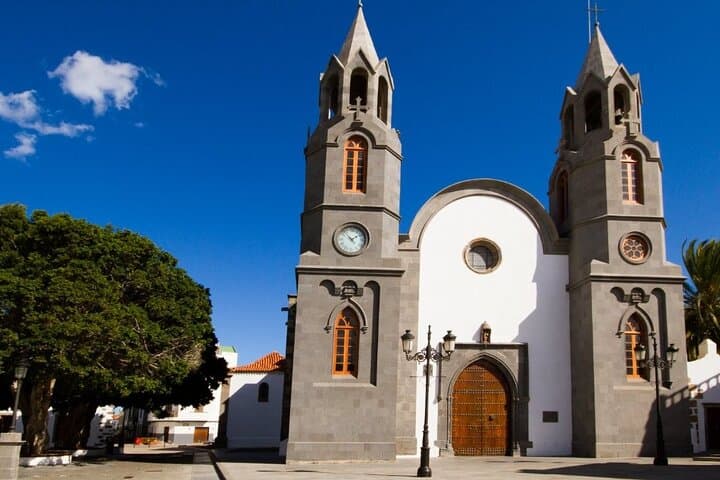 Visite d'une journée complète à Gran Canaria : villes historiques et merveilles de montagne