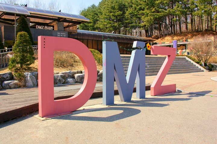 Private Day Trip to Seoul DMZ, Third Tunnel and North Korean Border image 6