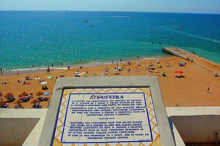 De Porto à Algarve jusqu'à 3 arrêts : Aveiro, Nazaré et Óbidos image 6