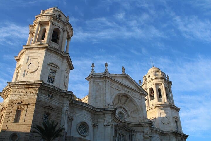 De Séville : excursion privée d'une journée à Jerez et Cadix image 3