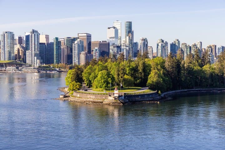 Excursion privée d'une journée sur la côte nord de Vancouver depuis Airbnb Stanza Mare Beachfront photo 5
