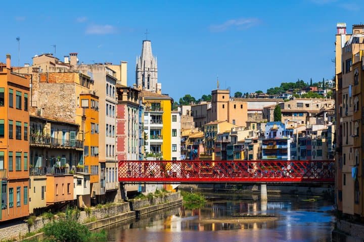 Excursion privée d'une journée de Barcelone à Gérone image 2