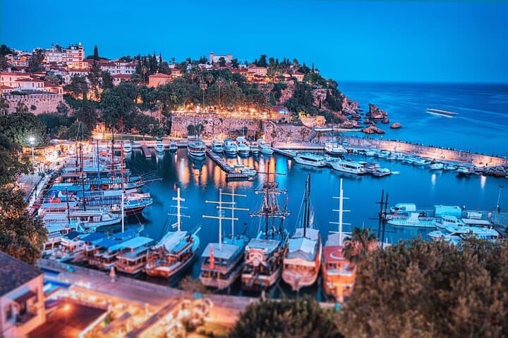 Antalya Night Lights : visite nocturne privée avec vue sur la ville image 2
