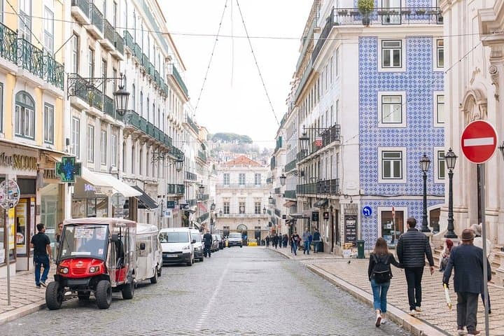 Lisbon to Madrid up to 2 stops: Mérida and Toledo from Airbnb Playa Turquesa Ocean Club photo 4
