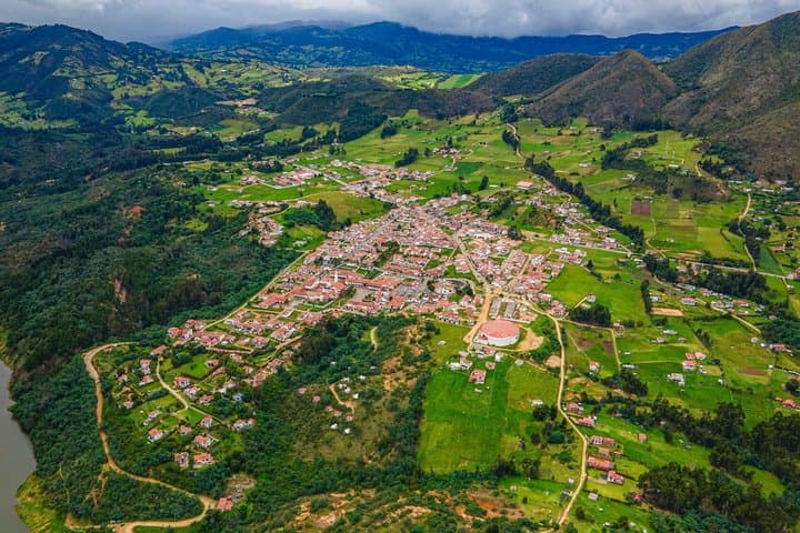 Excursion privée d'une journée de Bogotá à Guatavita et El Dorado Legend image 5