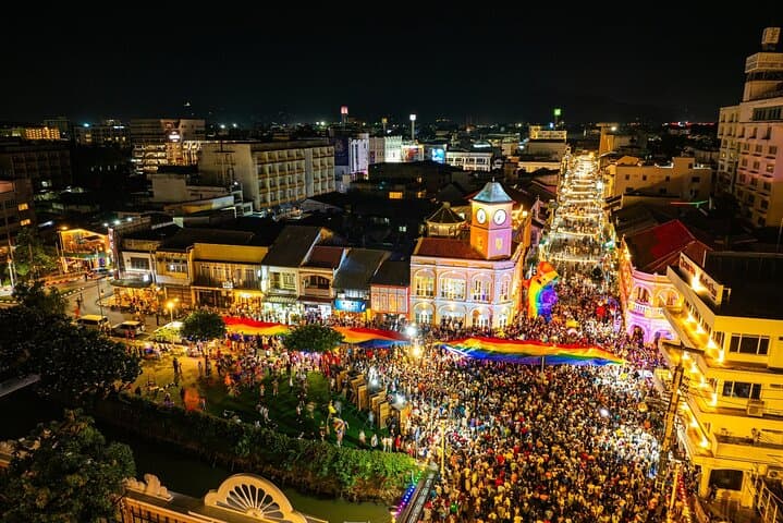 Private Phuket Tour by Night image 2