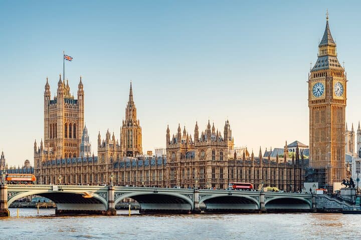 Explorez les monuments emblématiques de Londres lors d'une visite privée express image 3