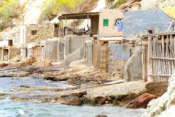 Tour privado por las playas de Ibiza en Cala Comte Cala Bassa y más imagen 3