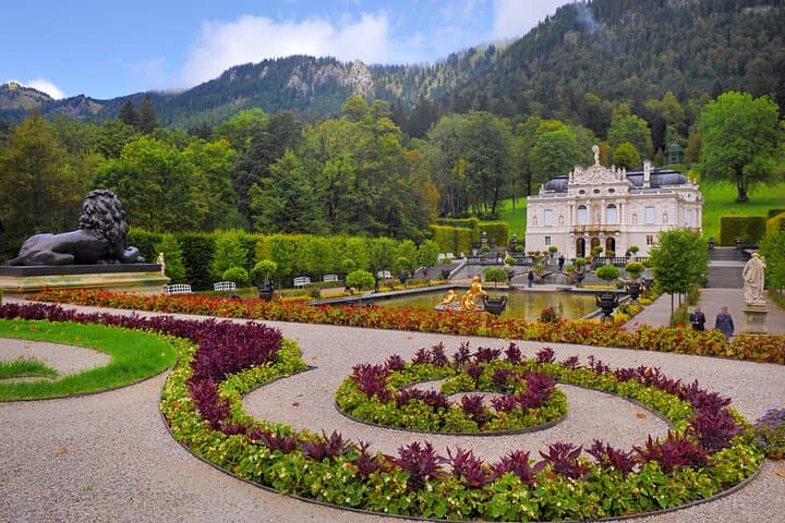 Excursion privée d'une journée à Neuschwanstein et Linderhof au départ de Munich image 4