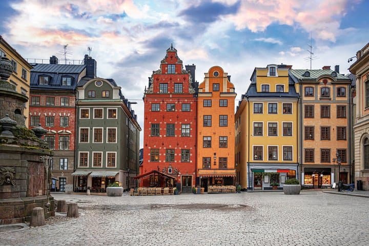 Visita privada a la ciudad de Estocolmo en el Palacio Real y vistas de Gamla Stan imagen 2