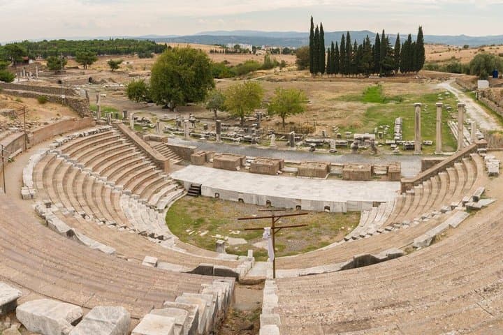 Visite privée de Pergame depuis l'acropole d'Izmir et Asklepion image 1