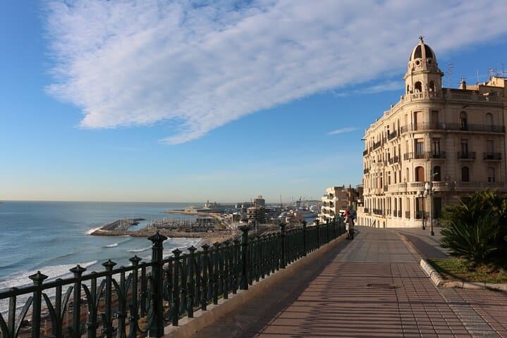 Excursión de medio día desde Barcelona a Tarragona imagen 2