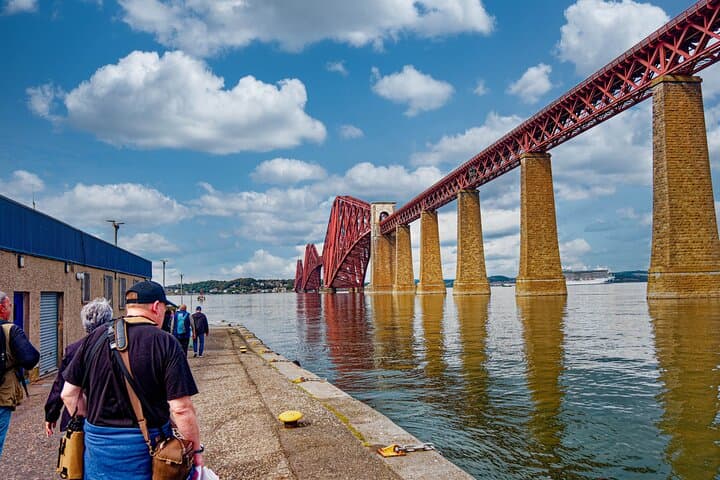 Tour privado de castillos y encanto costero desde Edimburgo imagen 3