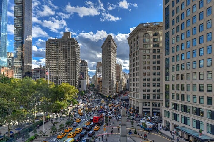 Iconic New York Photo Tour: 10 Best Settings in 3 Hours image 6