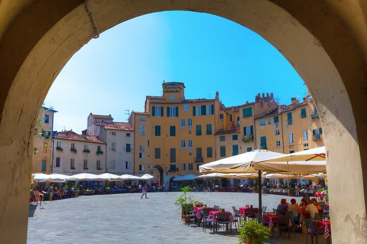 De Florencia a Pisa y Lucca: un día toscano de historia y belleza imagen 3