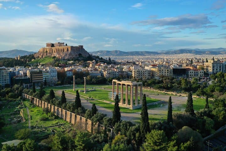 Private transfer to Athens airport and city tour